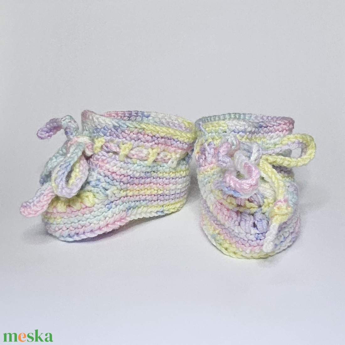 Horgolt kiscipő, babacipő - baba - mama - babaruházat - babacipő - Meska.hu