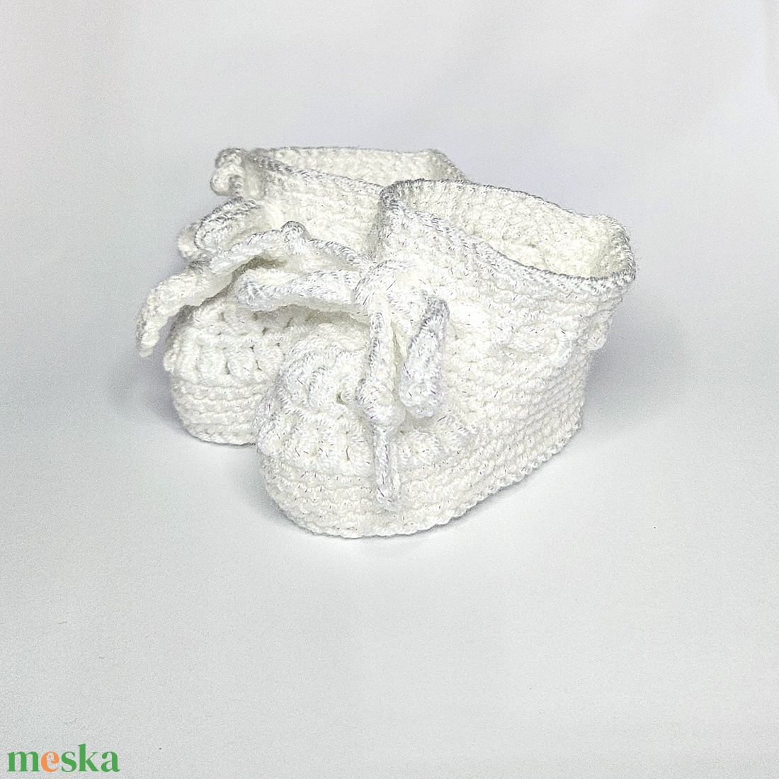 Horgolt kiscipő, babacipő keresztelőre - baba - mama - babaruházat - babacipő - Meska.hu