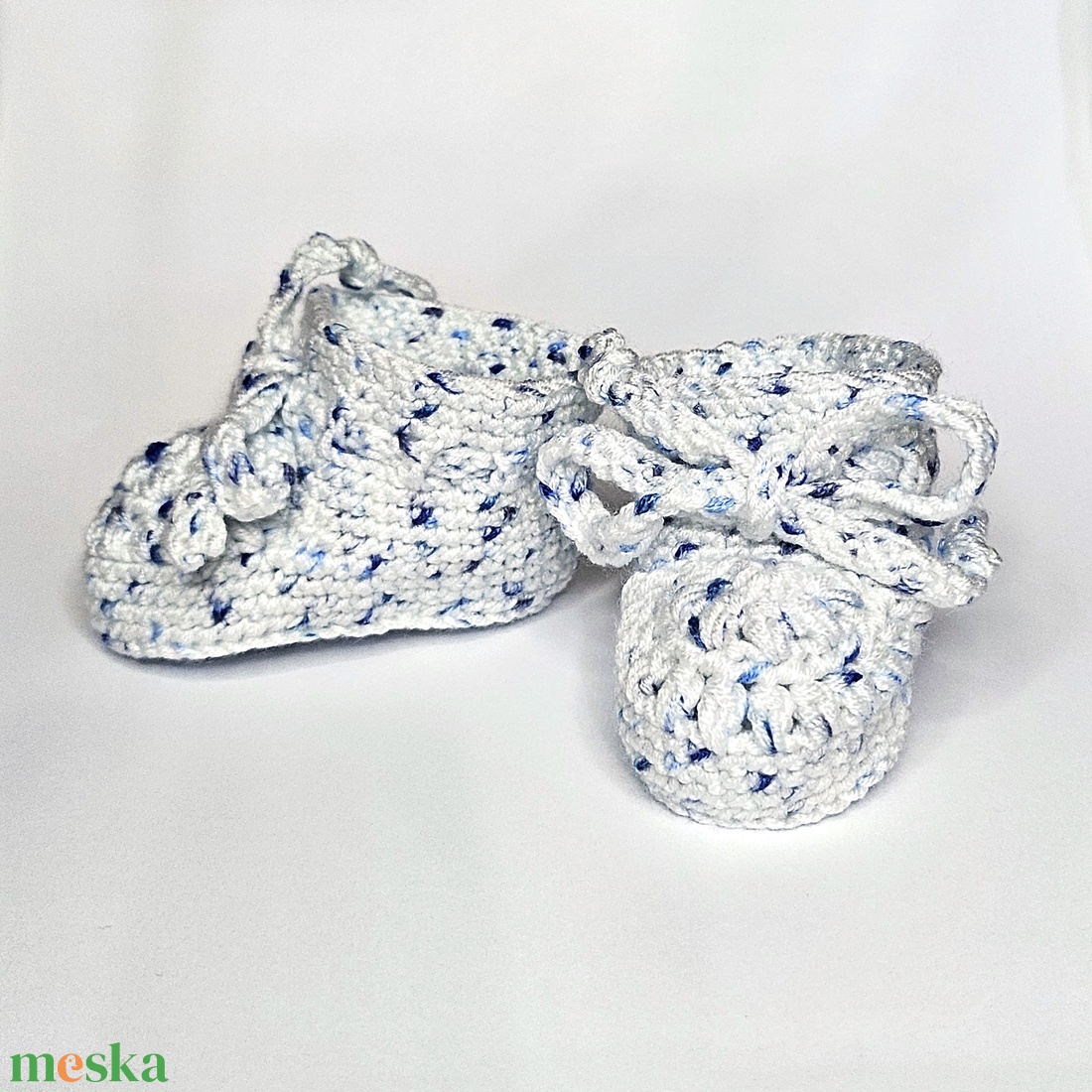 Horgolt kiscipő, babacipő - baba - mama - babaruházat - babacipő - Meska.hu