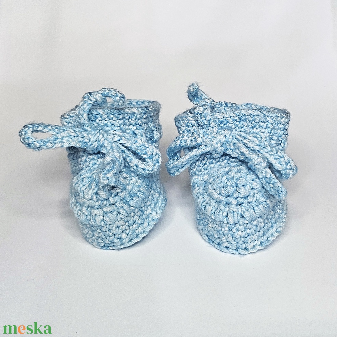Horgolt babacipő többféle színben - baba - mama - babaruházat - babacipő - Meska.hu