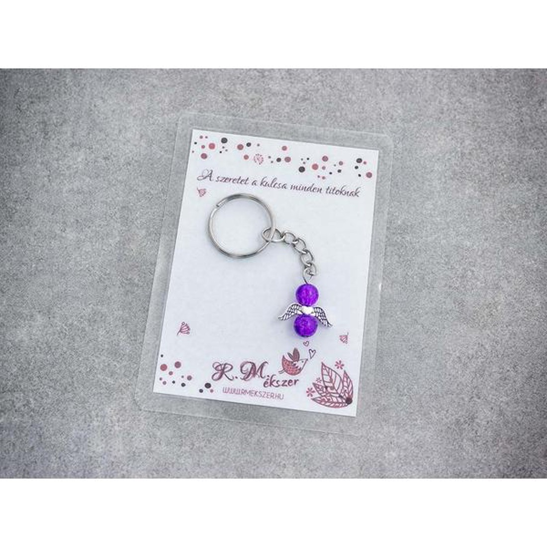 A szeretet a kulcsa lila angyal medálos kulcstartó - táska & tok - kulcstartó & táskadísz - kulcstartó - Meska.hu