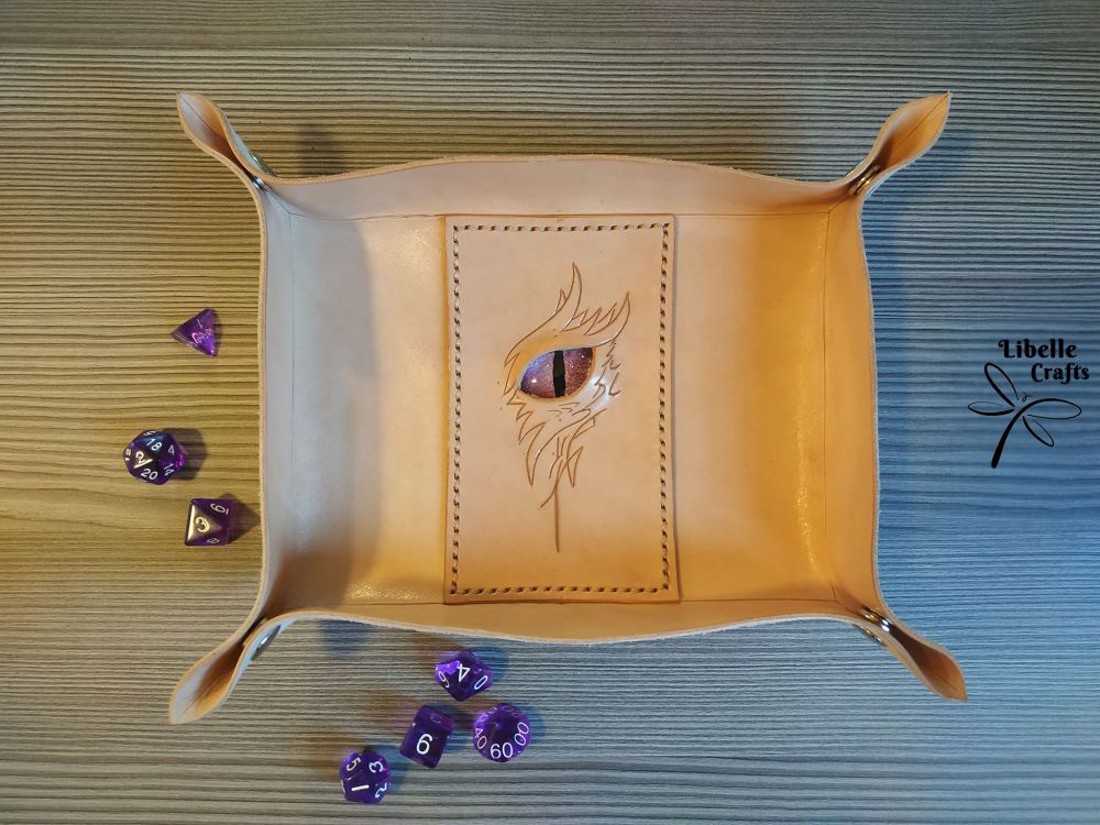 Sárkányszemes kockadobó tálca - LILA szemmel -  - Meska.hu