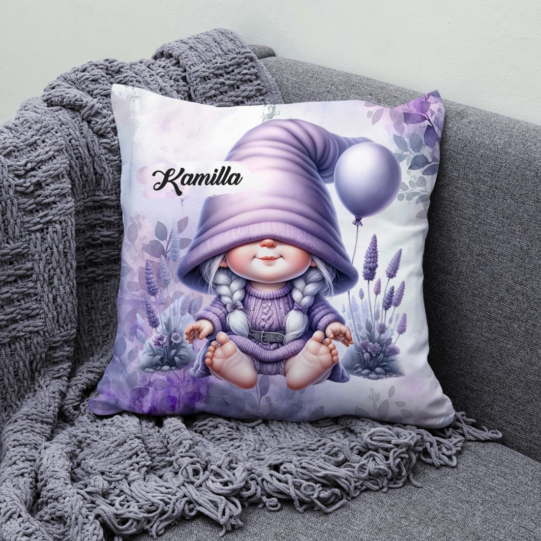 Névvel kérhető - Lufis levendulás manólány mintás párna - otthon & életmód - lakástextil - párna & párnahuzat - díszpárna (belsővel együtt) - Meska.hu