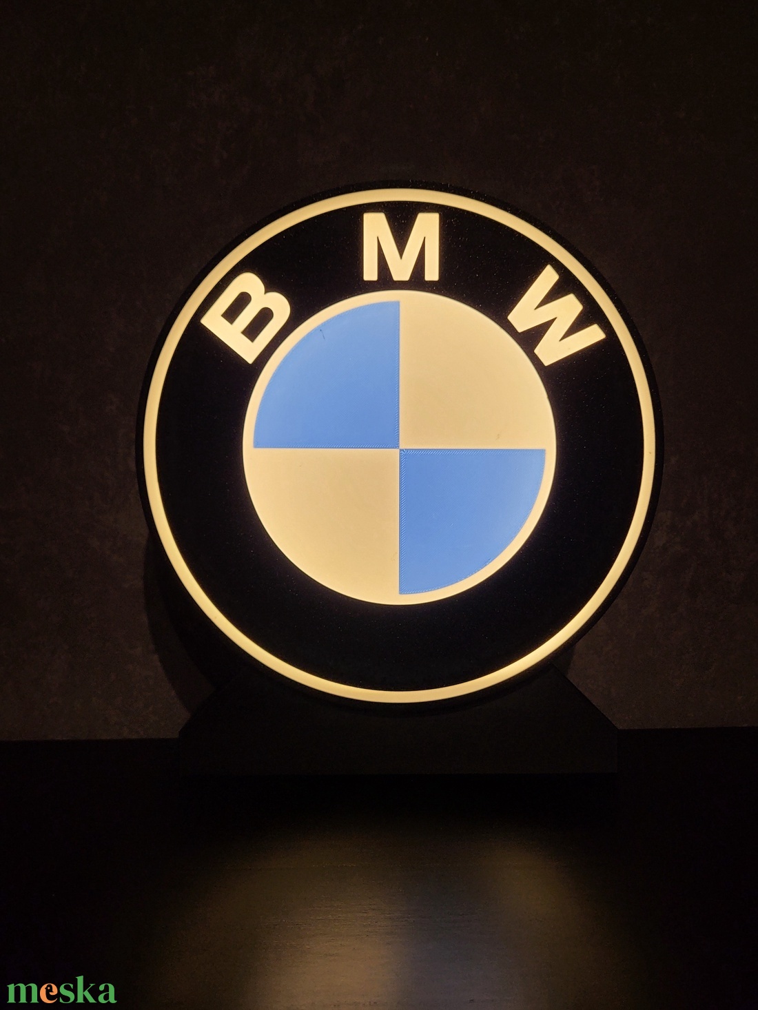BMW dekor lmpa - otthon & életmód - dekoráció - fali és függő dekoráció - falra akasztható dekor - Meska.hu BMW dekor lmpa - otthon & életmód - dekoráció - fali és függő dekoráció - falra akasztható dekor - Meska.hu