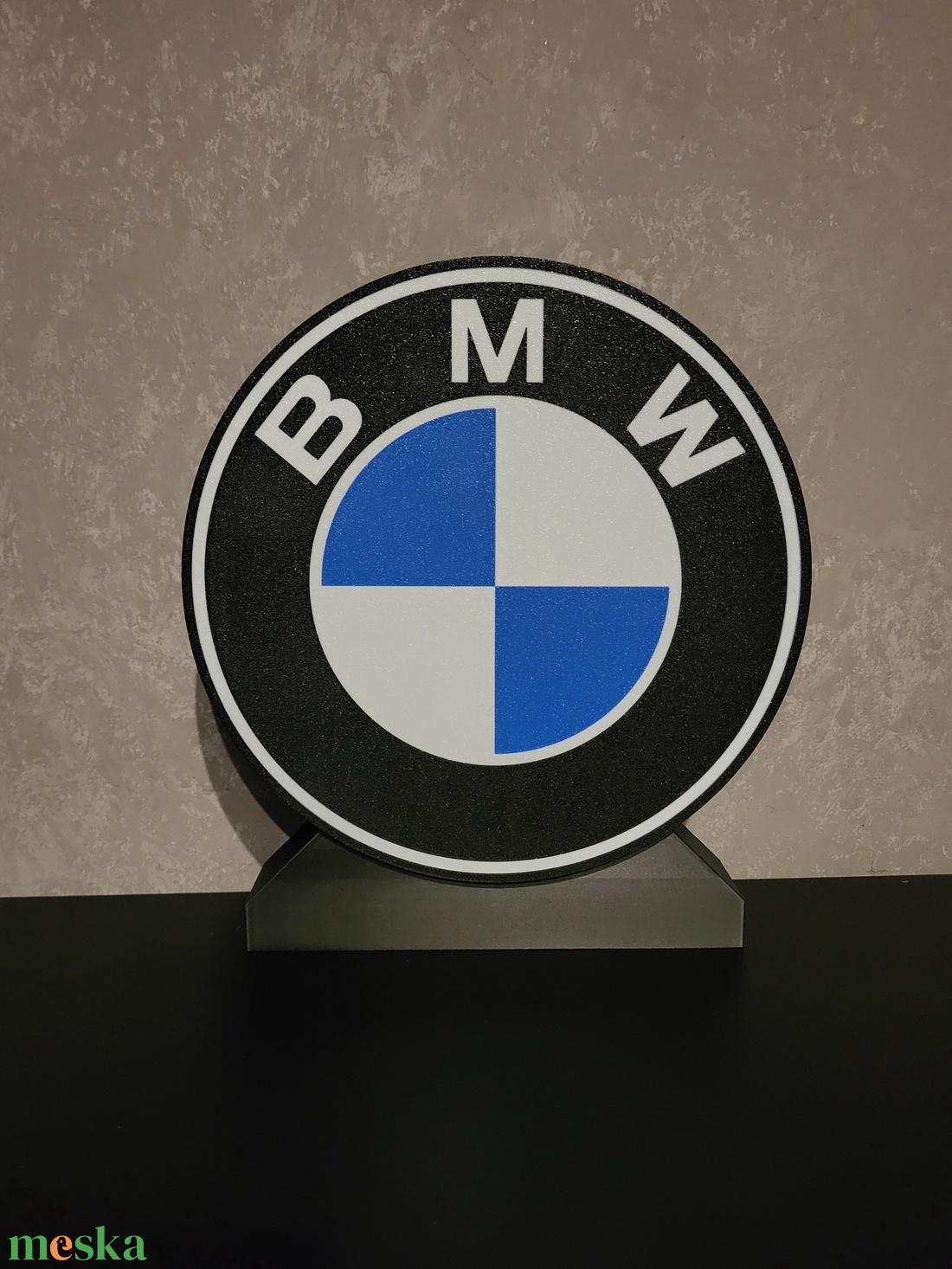 BMW dekor lmpa - otthon & életmód - dekoráció - fali és függő dekoráció - falra akasztható dekor - Meska.hu BMW dekor lmpa - otthon & életmód - dekoráció - fali és függő dekoráció - falra akasztható dekor - Meska.hu