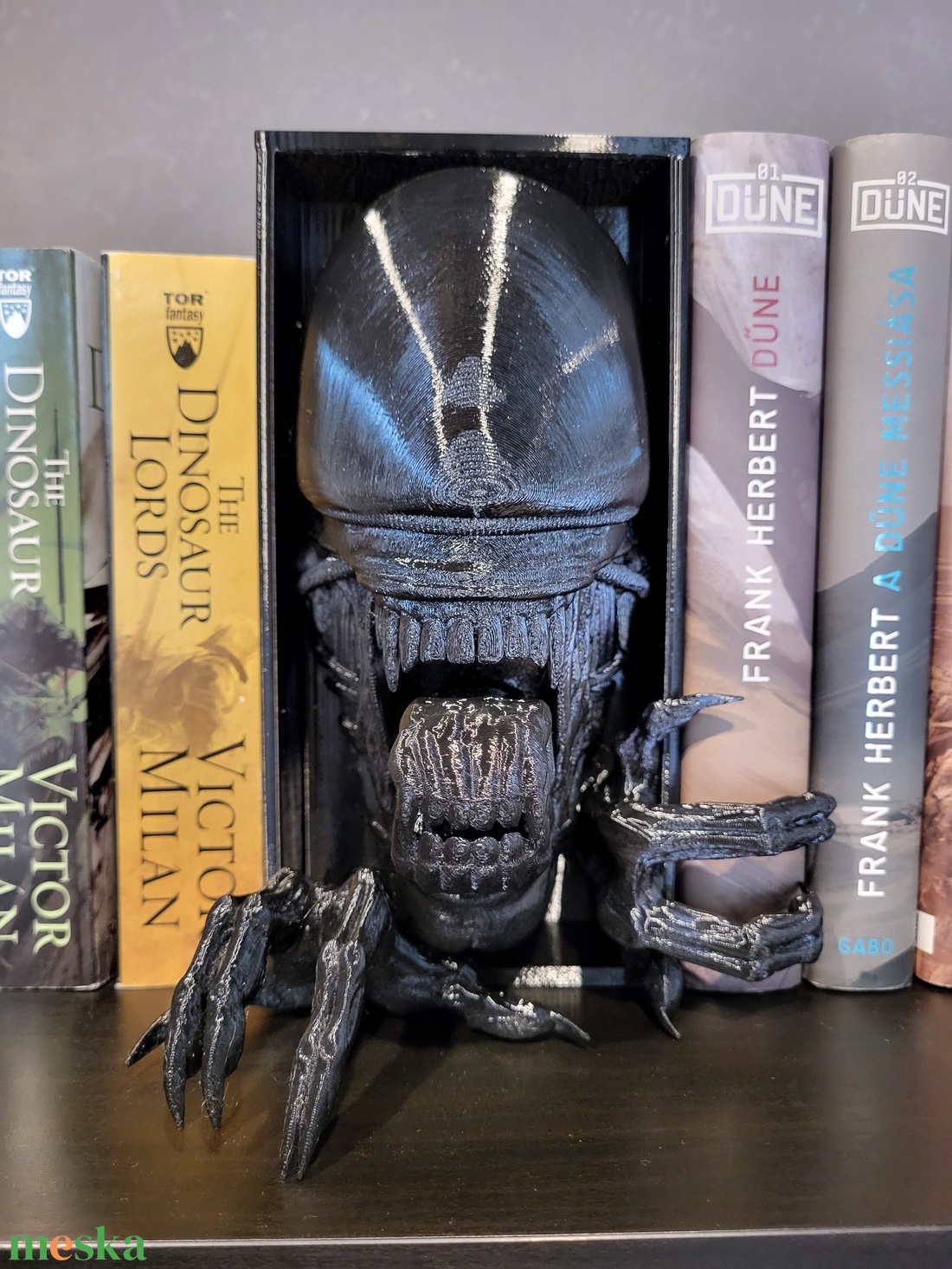Alien Xenomorph Könyvtmasz - otthon & életmód - dekoráció - asztal és polc dekoráció - könyvtámasz - Meska.hu Alien Xenomorph Könyvtmasz - otthon & életmód - dekoráció - asztal és polc dekoráció - könyvtámasz - Meska.hu