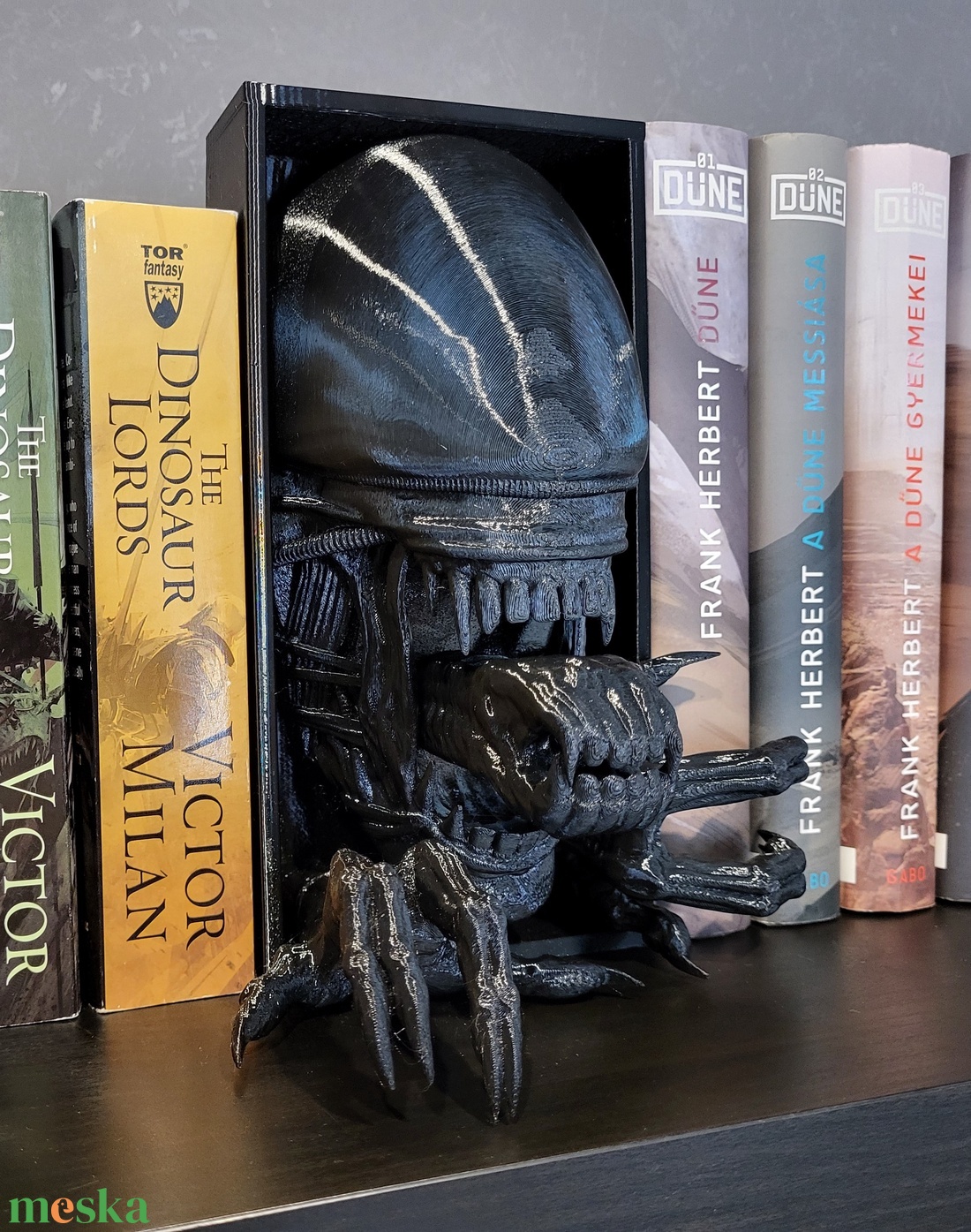 Alien Xenomorph Könyvtmasz - otthon & életmód - dekoráció - asztal és polc dekoráció - könyvtámasz - Meska.hu Alien Xenomorph Könyvtmasz - otthon & életmód - dekoráció - asztal és polc dekoráció - könyvtámasz - Meska.hu