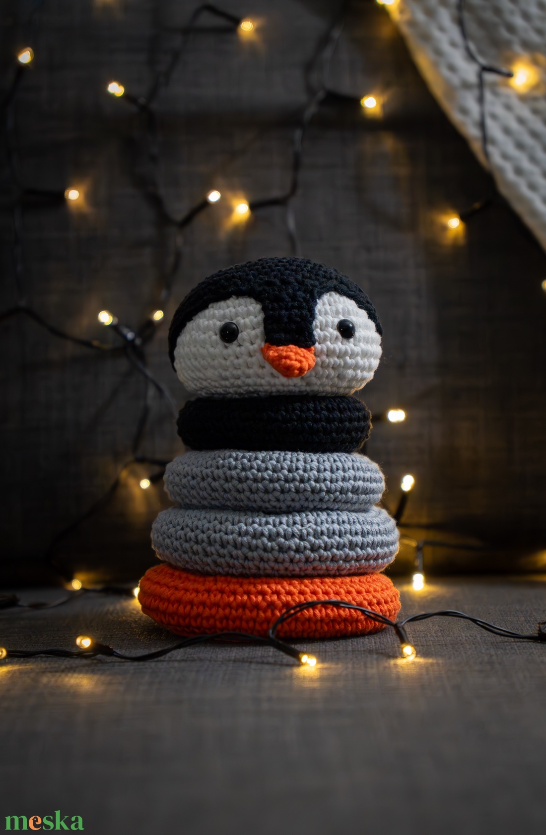 Horgolt pingvin torony - játék & sport - készségfejlesztő és logikai játék - toronyépítő- és egyensúlyozó játékok - Meska.hu