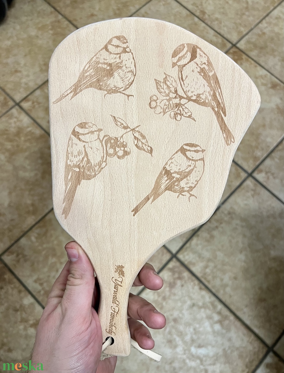 Cinegés vágódeszka gravírozással - otthon & életmód - konyhafelszerelés, tálalás - sütés, főzés - vágódeszka - Meska.hu