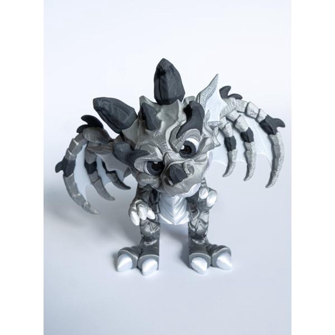 3D nyomtatott mini sárkány - játék & sport - plüssállat & játékfigura - más figura - Meska.hu 3D nyomtatott mini sárkány - játék & sport - plüssállat & játékfigura - más figura - Meska.hu