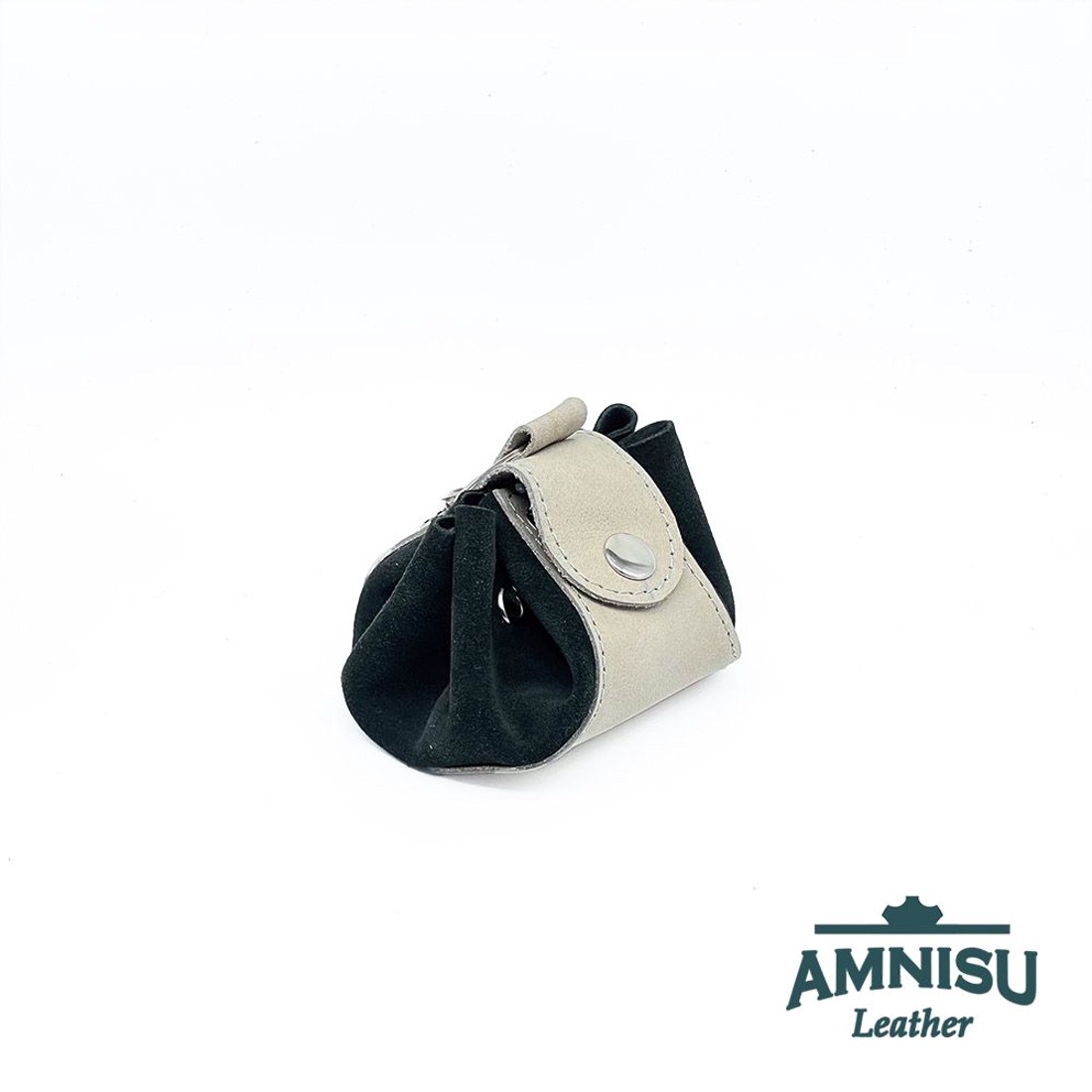 Szürke - fekete bőr mini 2in1 szütyő és kockatálca N8014-8018 - játék & sport - táblajáték és kártyajáték - társasjátékok - dobókocka - Meska.hu