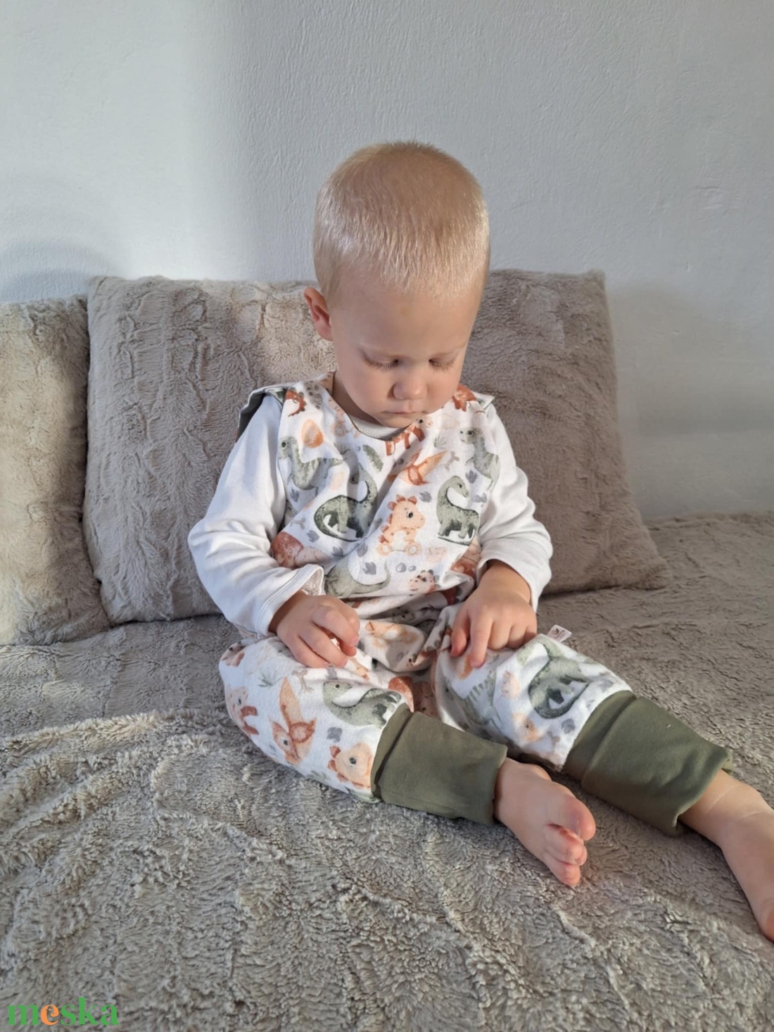 Dínó - baba - mama - babaruházat - tipegőhálózsák - Meska.hu