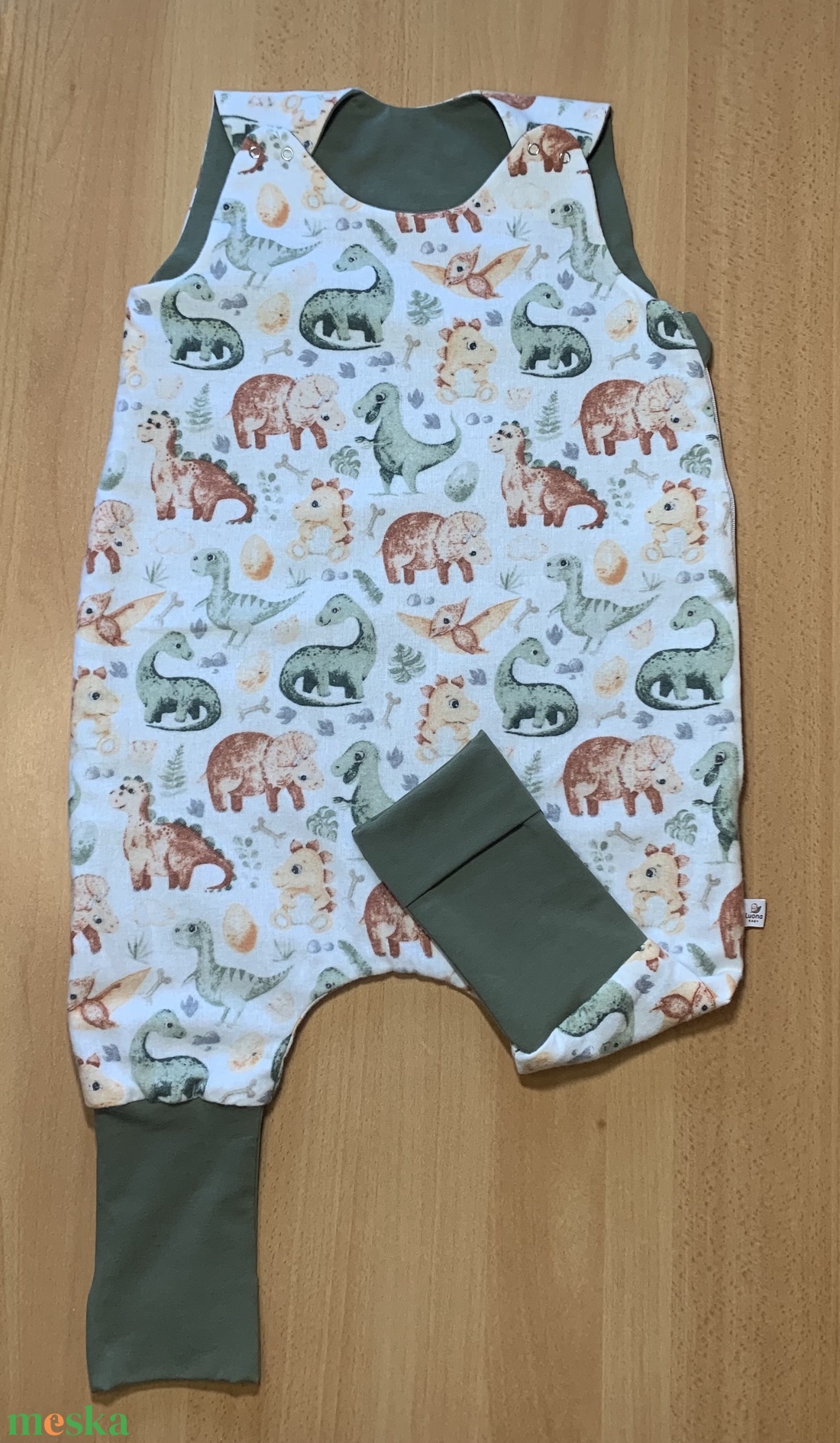 Dínó - baba - mama - babaruházat - tipegőhálózsák - Meska.hu