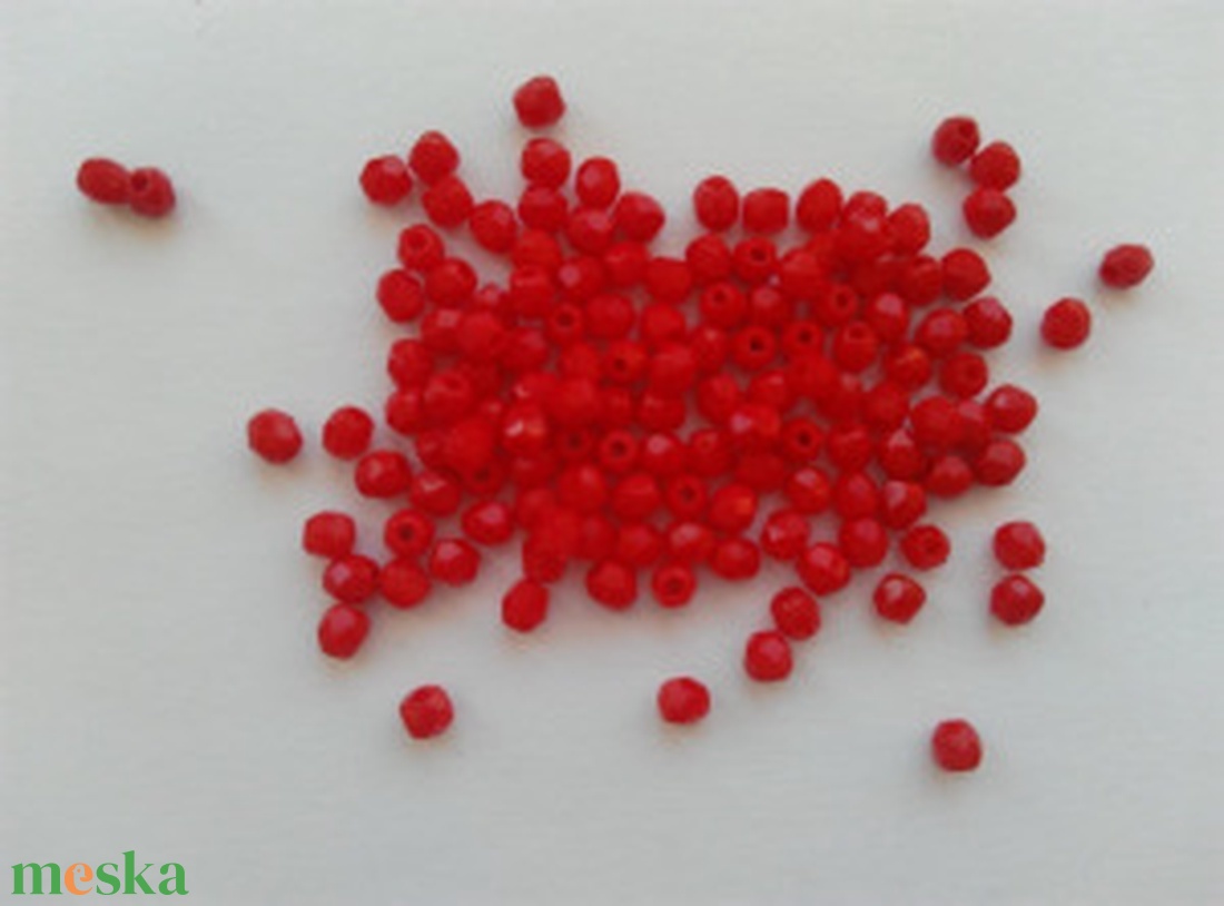 Cseh csiszolt üveggyöngy - 3mm - 100 db / csomag - piros - kellékek & szerszámok - gyöngyfűzés kellékek - üveggyöngy - Meska.hu Cseh csiszolt üveggyöngy - 3mm - 100 db / csomag - piros - kellékek & szerszámok - gyöngyfűzés kellékek - üveggyöngy - Meska.hu