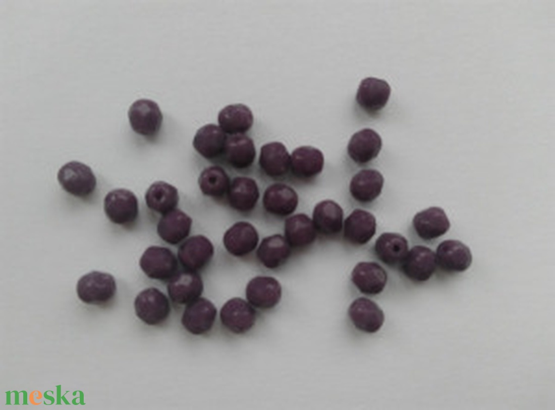 Cseh csiszolt üveggyöngy - 4mm - 100 db / csomag - lila - kellékek & szerszámok - gyöngyfűzés kellékek - üveggyöngy - Meska.hu