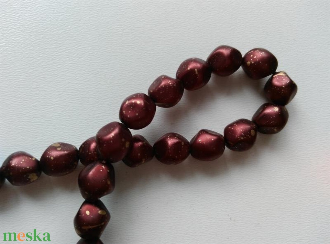 Cseh üveggyöngy - barna arany színű mintával - 10x8mm - 12 db / csomag - kellékek & szerszámok - gyöngyfűzés kellékek - üveggyöngy - Meska.hu