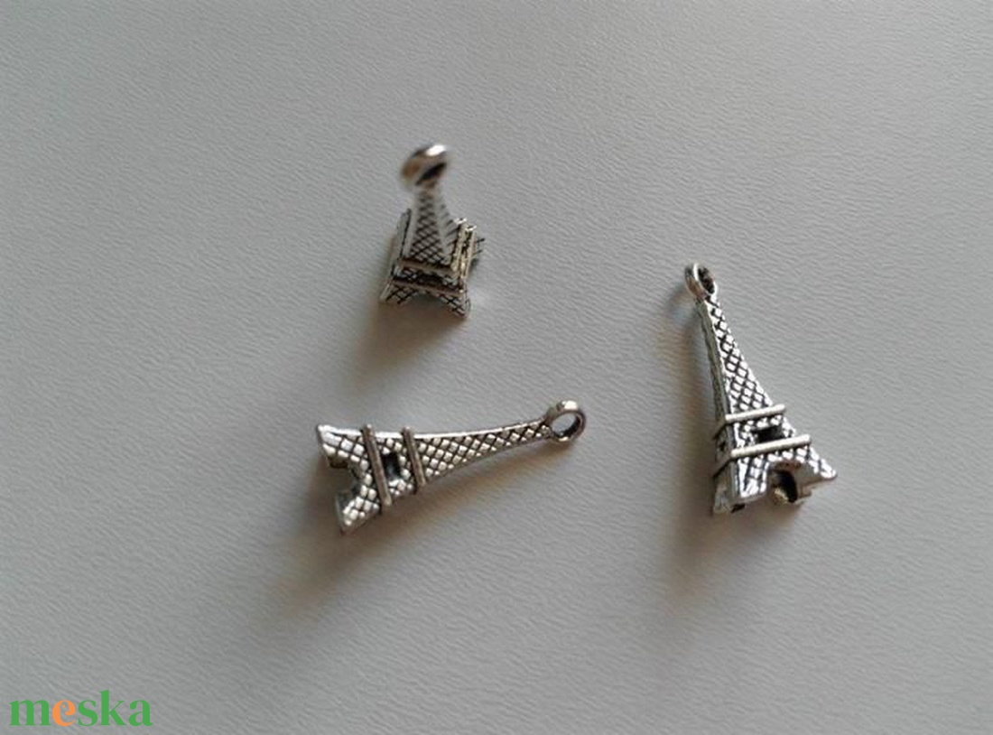 Fém medál - 22x10mm - Eiffel-torony - 10 db / csomag - antik ezüst szín - kellékek & szerszámok - ékszerkellék - medál csomag - Meska.hu
