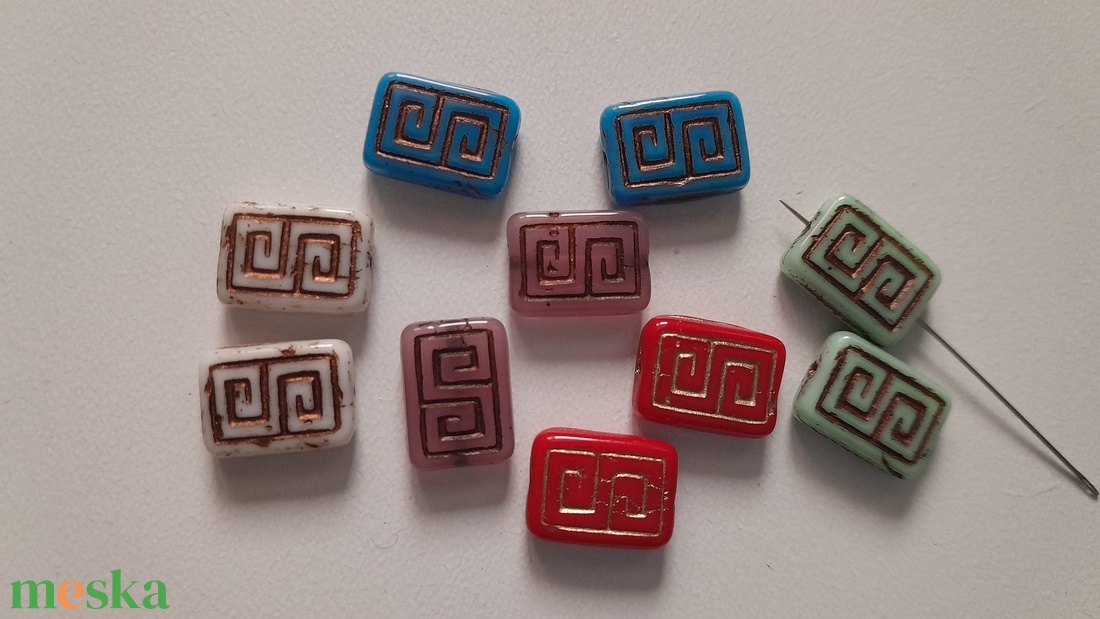 Cseh üveggyöngy - 12x9mm (4mm vastag) - fotózott 10 db / csomag - kellékek & szerszámok - gyöngyfűzés kellékek - üveggyöngy - Meska.hu Cseh üveggyöngy - 12x9mm (4mm vastag) - fotózott 10 db / csomag - kellékek & szerszámok - gyöngyfűzés kellékek - üveggyöngy - Meska.hu