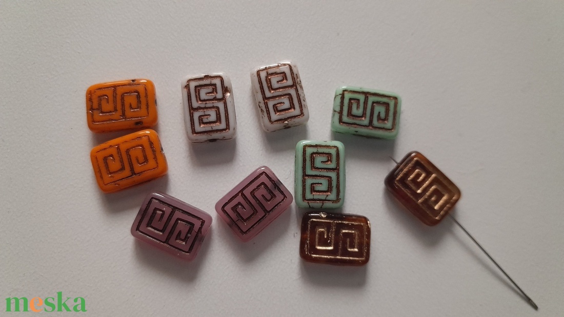 Cseh üveggyöngy - 12x9mm (4mm vastag) - fotózott 10 db / csomag - kellékek & szerszámok - gyöngyfűzés kellékek - üveggyöngy - Meska.hu Cseh üveggyöngy - 12x9mm (4mm vastag) - fotózott 10 db / csomag - kellékek & szerszámok - gyöngyfűzés kellékek - üveggyöngy - Meska.hu