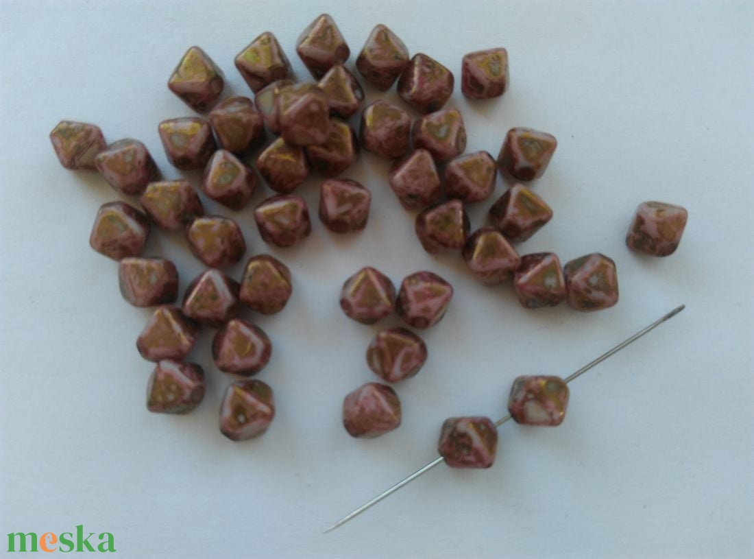 Cseh üveggyöngy - 6mm - 60 db / csomag - márványos - kellékek & szerszámok - gyöngyfűzés kellékek - üveggyöngy - Meska.hu Cseh üveggyöngy - 6mm - 60 db / csomag - márványos - kellékek & szerszámok - gyöngyfűzés kellékek - üveggyöngy - Meska.hu