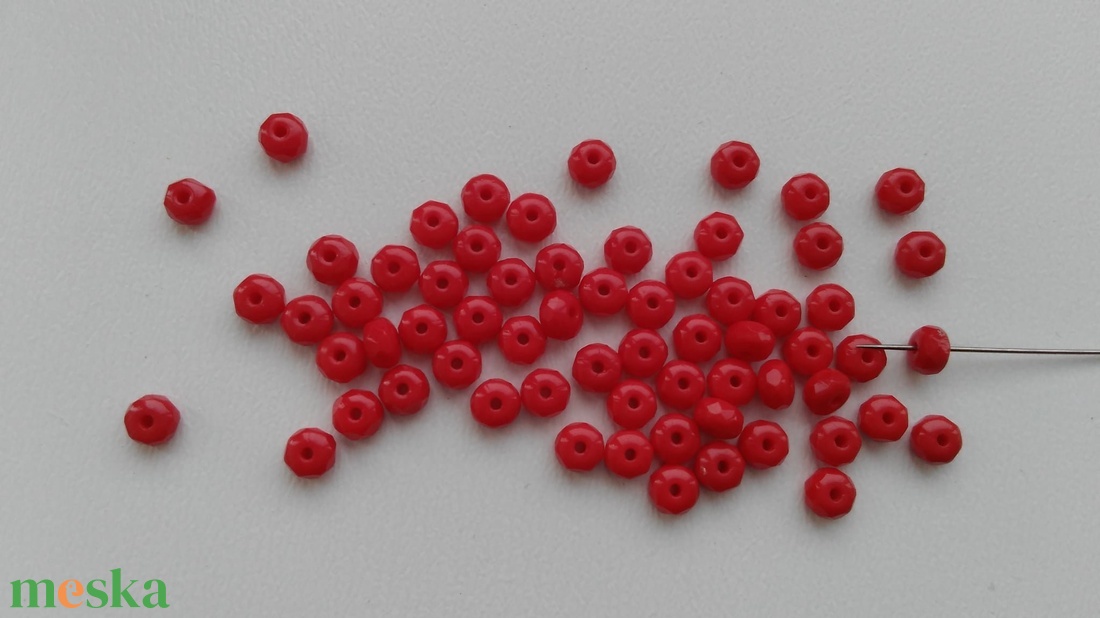 Cseh üveggyöngy - fánk - 4x2mm - 100 db / csomag - piros - kellékek & szerszámok - gyöngyfűzés kellékek - üveggyöngy - Meska.hu Cseh üveggyöngy - fánk - 4x2mm - 100 db / csomag - piros - kellékek & szerszámok - gyöngyfűzés kellékek - üveggyöngy - Meska.hu