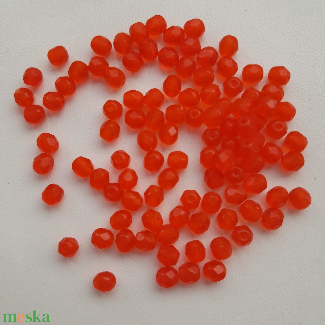 Cseh csiszolt üveggyöngy - 4mm - 100 db / csomag - narancs - kellékek & szerszámok - gyöngyfűzés kellékek - üveggyöngy - Meska.hu Cseh csiszolt üveggyöngy - 4mm - 100 db / csomag - narancs - kellékek & szerszámok - gyöngyfűzés kellékek - üveggyöngy - Meska.hu