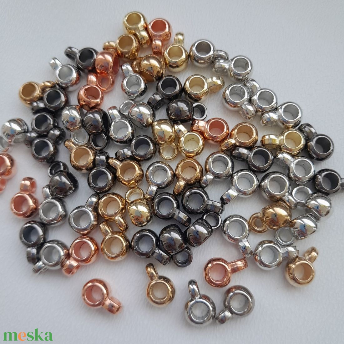 Akril medáltartó - 9x4mm - 26 db / csomag - vegyes szín - kellékek & szerszámok - gyöngyfűzés kellékek - egyéb alkatrész - Meska.hu Akril medáltartó - 9x4mm - 26 db / csomag - vegyes szín - kellékek & szerszámok - gyöngyfűzés kellékek - egyéb alkatrész - Meska.hu