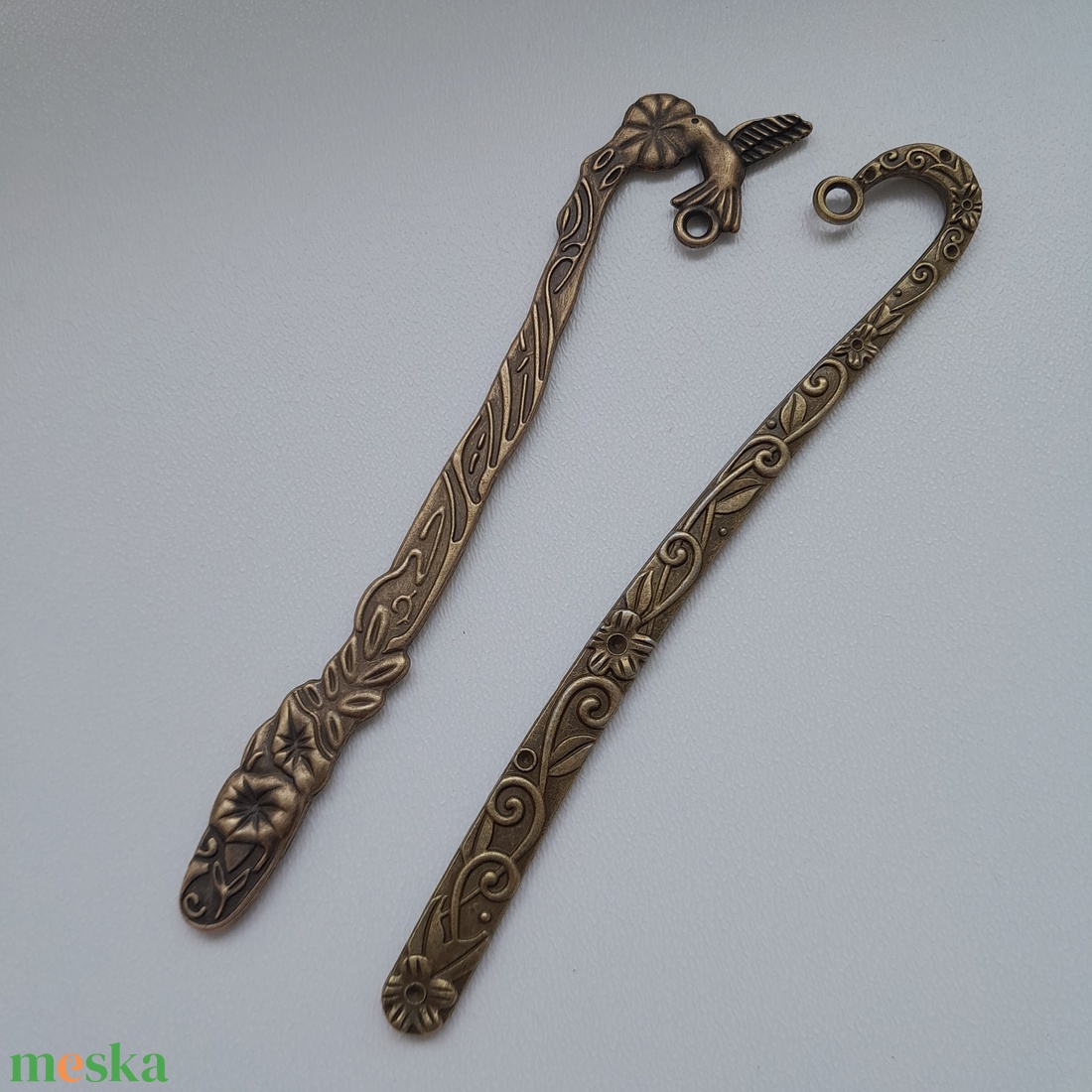 Könyvjelző alap - 124mm - sárgaréz szín (2 db / csomag) - kellékek & szerszámok - gyöngyfűzés kellékek - egyéb alkatrész - Meska.hu Könyvjelző alap - 124mm - sárgaréz szín (2 db / csomag) - kellékek & szerszámok - gyöngyfűzés kellékek - egyéb alkatrész - Meska.hu
