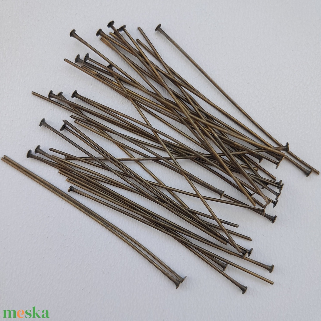 Talpas szerelőpálca - 50mm - sárgaréz szín - 50 db / csomag - kellékek & szerszámok - gyöngyfűzés kellékek - szerelőpálca - Meska.hu Talpas szerelőpálca - 50mm - sárgaréz szín - 50 db / csomag - kellékek & szerszámok - gyöngyfűzés kellékek - szerelőpálca - Meska.hu