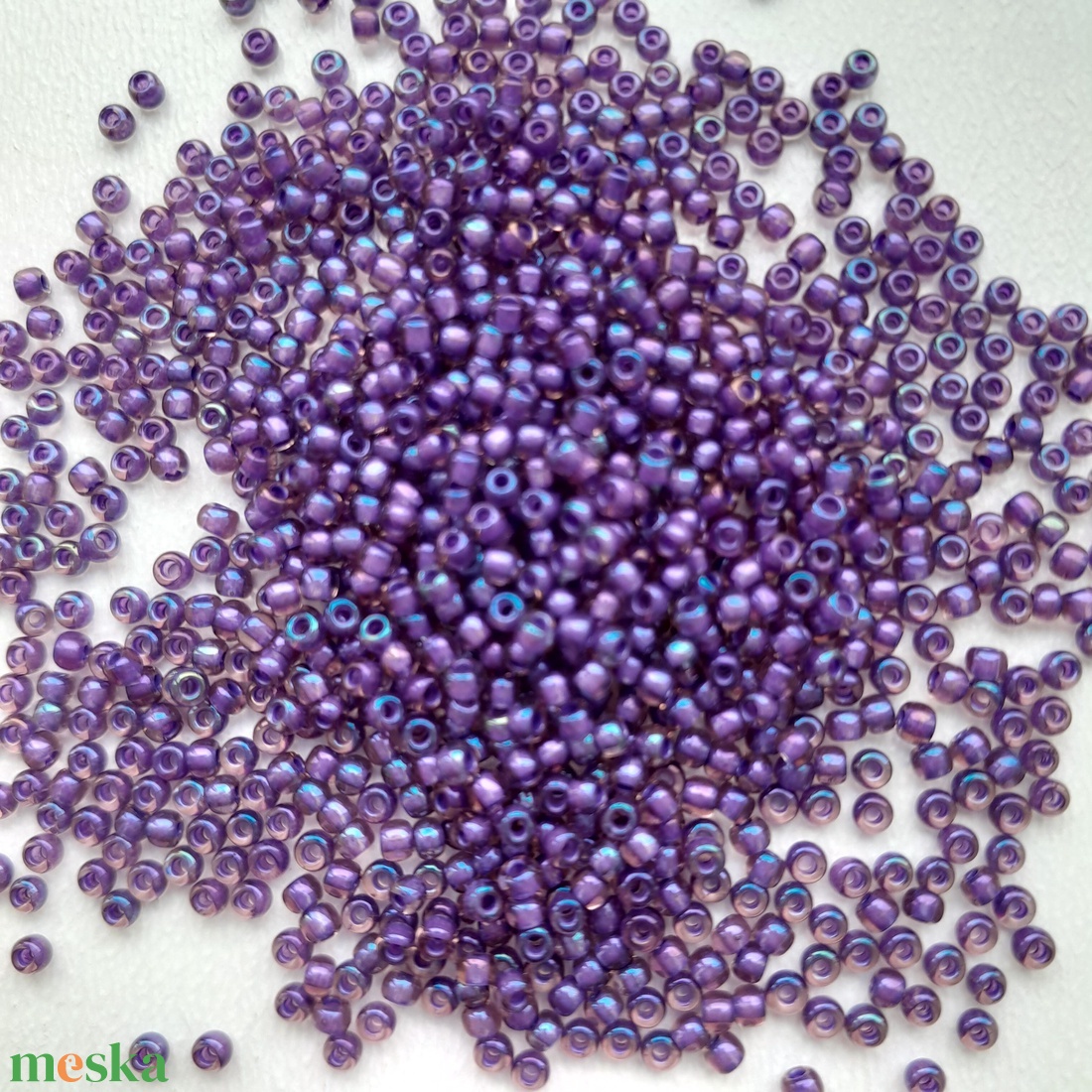 Toho Round kásagyöngy - 11/0 méret - 10 gramm / csomag - Inside-Color Rainbow Rosaline/Opaque Purple Lined - kellékek & szerszámok - gyöngyfűzés kellékek - kásagyöngy - Meska.hu Toho Round kásagyöngy - 11/0 méret - 10 gramm / csomag - Inside-Color Rainbow Rosaline/Opaque Purple Lined - kellékek & szerszámok - gyöngyfűzés kellékek - kásagyöngy - Meska.hu