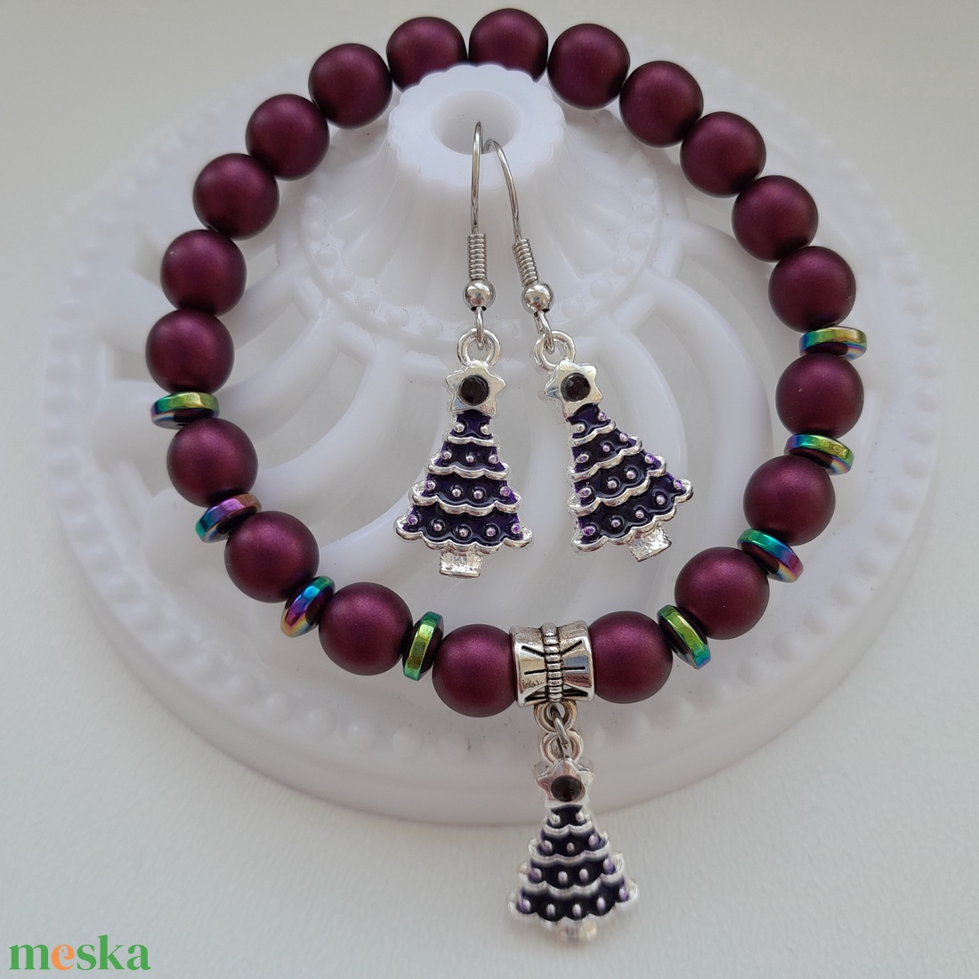 Karácsonyi fenyőfás ékszerszett - karkötő, fülbevaló - ékszer - ékszerszett - Meska.hu