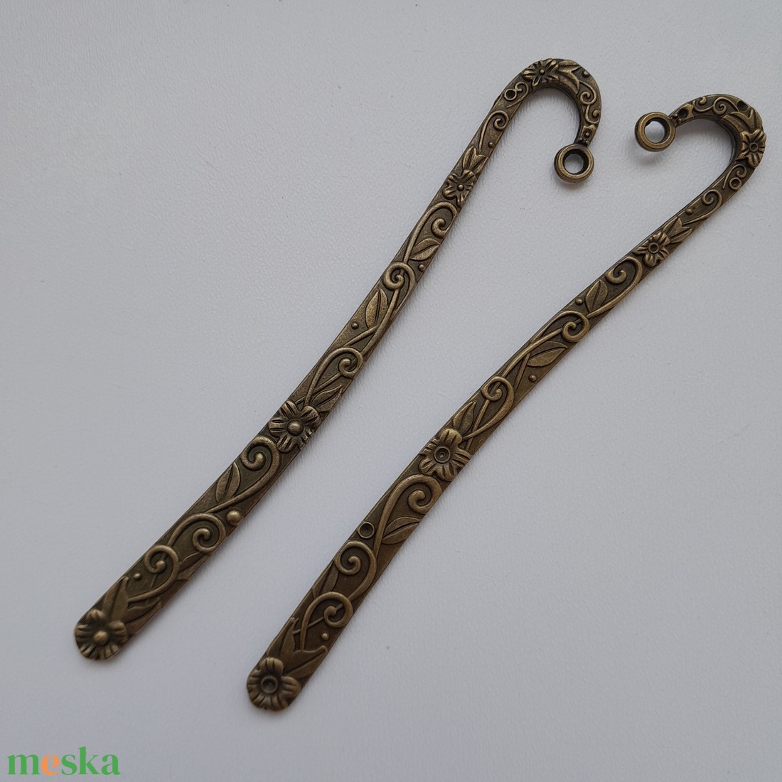 Könyvjelző alap - 124mm - sárgaréz szín (2 db / csomag) - kellékek & szerszámok - gyöngyfűzés kellékek - egyéb alkatrész - Meska.hu