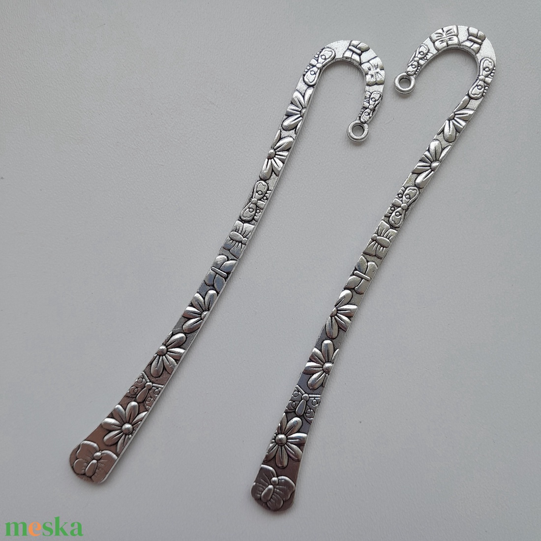 Könyvjelző alap - 124mm - antik ezüst szín (2 db / csomag) - kellékek & szerszámok - gyöngyfűzés kellékek - egyéb alkatrész - Meska.hu Könyvjelző alap - 124mm - antik ezüst szín (2 db / csomag) - kellékek & szerszámok - gyöngyfűzés kellékek - egyéb alkatrész - Meska.hu