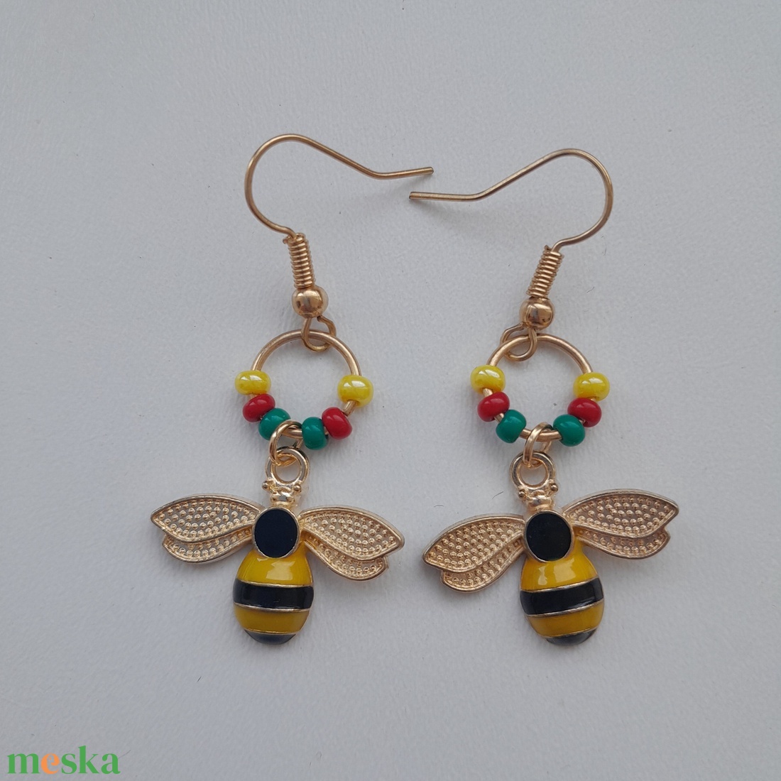 Fülbevaló - méhecske - ékszer - fülbevaló - lógó fülbevaló - Meska.hu