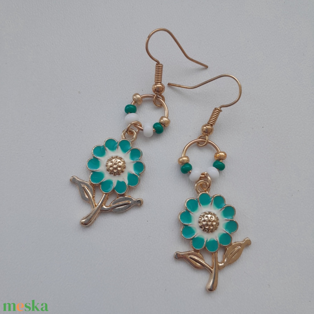 Fülbevaló - virág - ékszer - fülbevaló - lógó fülbevaló - Meska.hu