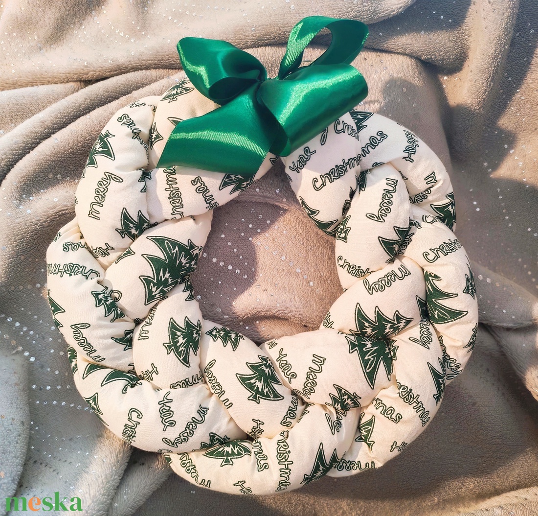 Textil kopogtató karácsonyi mintával - otthon & életmód - dekoráció - ajtó- és ablak dekoráció - ajtódísz & kopogtató - Meska.hu