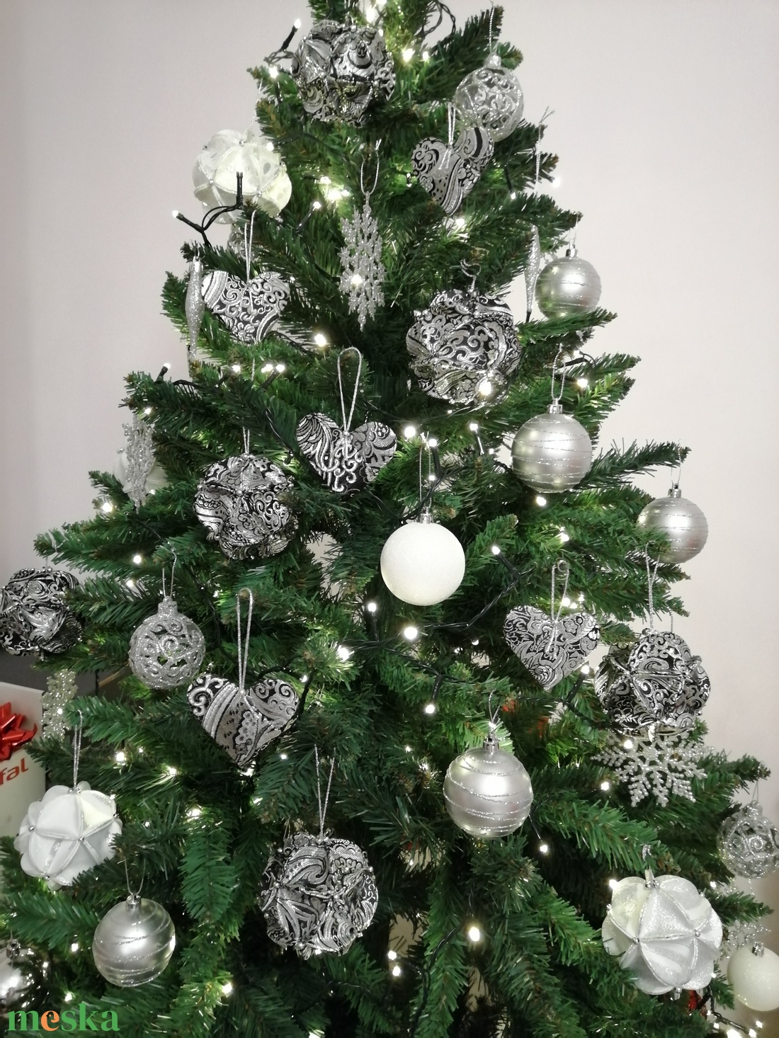 Karácsonyi dekoráció  - karácsony - karácsonyi lakásdekoráció - karácsonyfadíszek - Meska.hu