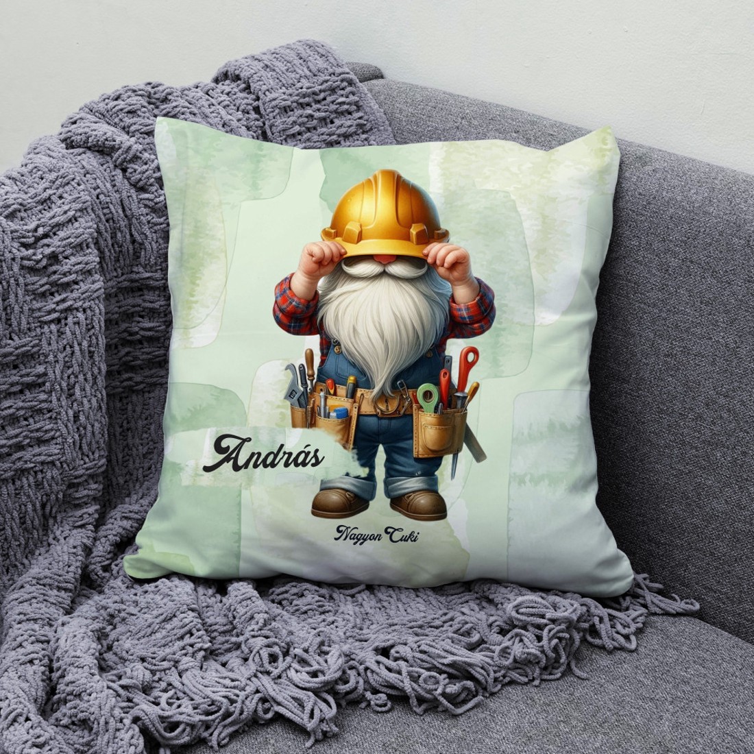 Névvel kérhető - Építész Ezermester manó mintás párna - otthon & életmód - lakástextil - párna & párnahuzat - díszpárna (belsővel együtt) - Meska.hu