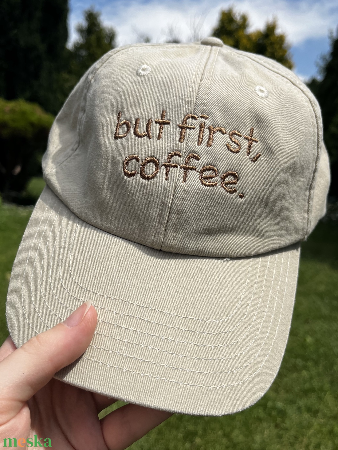 but first, coffee. siltes sapka - ruha & divat - sál, sapka, kendő - sapka - Meska.hu