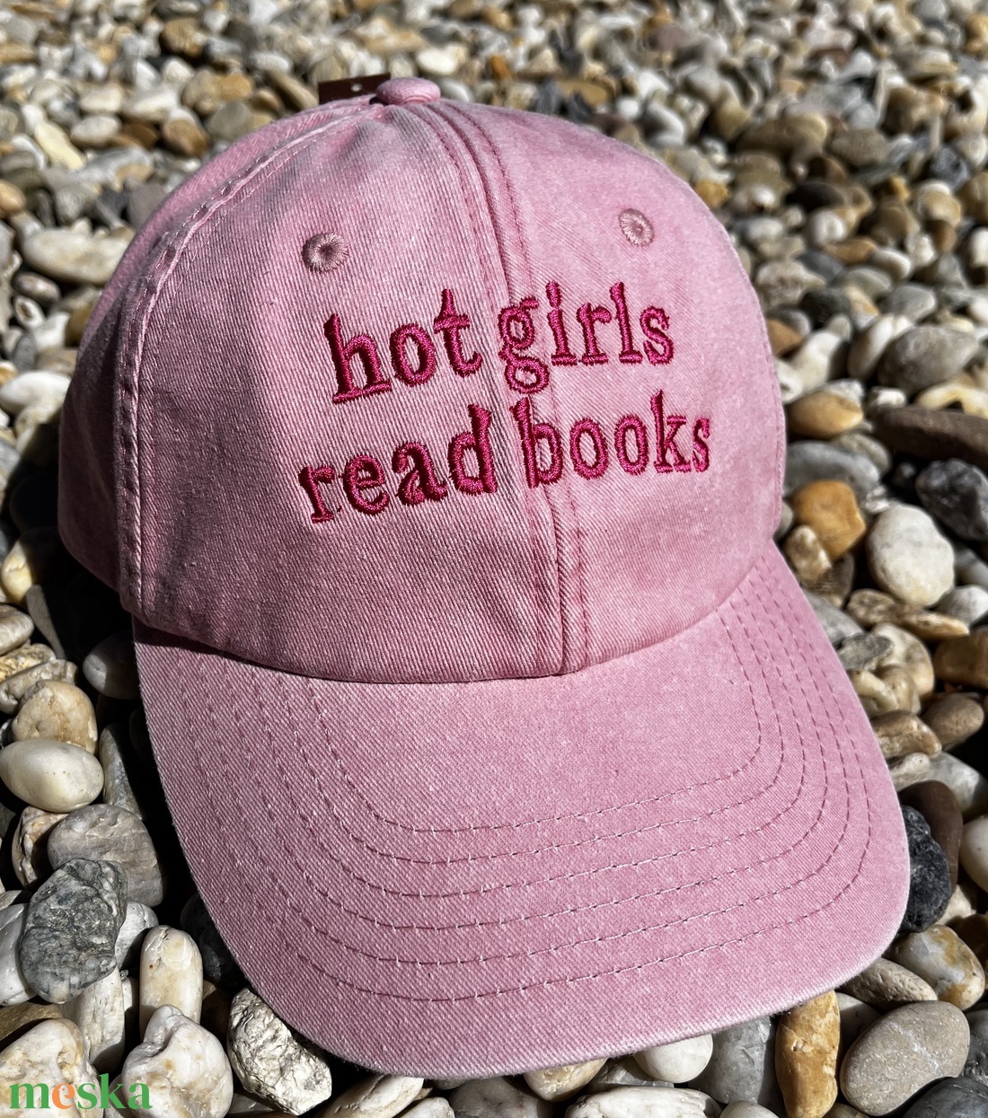Hot girls read books siltes sapka - ruha & divat - sál, sapka, kendő - sapka - Meska.hu