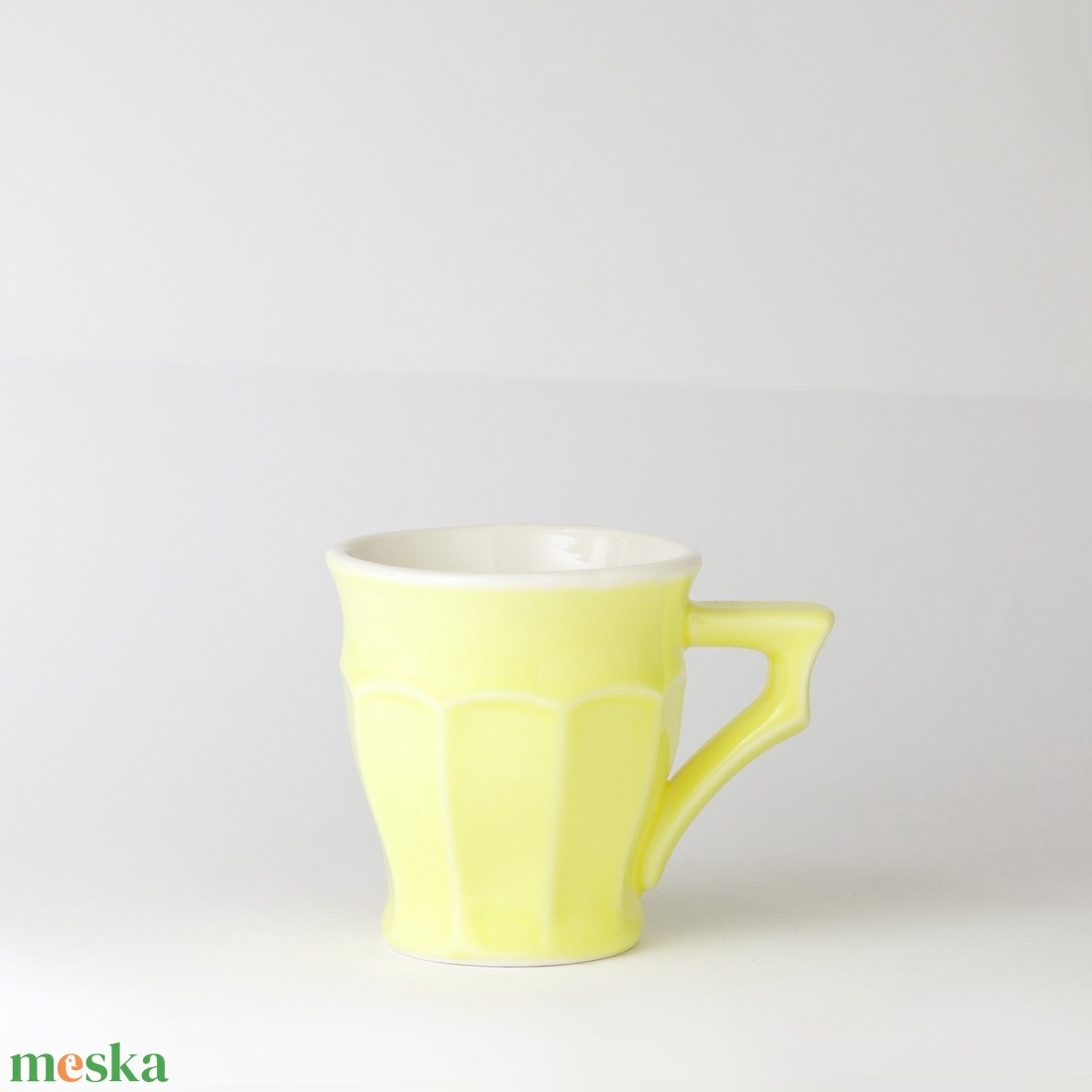 yutta 05, dl füles félporcelán kávés csésze - otthon & életmód - konyhafelszerelés, tálalás - tálalás - teás- és kávés pohár, készlet - Meska.hu