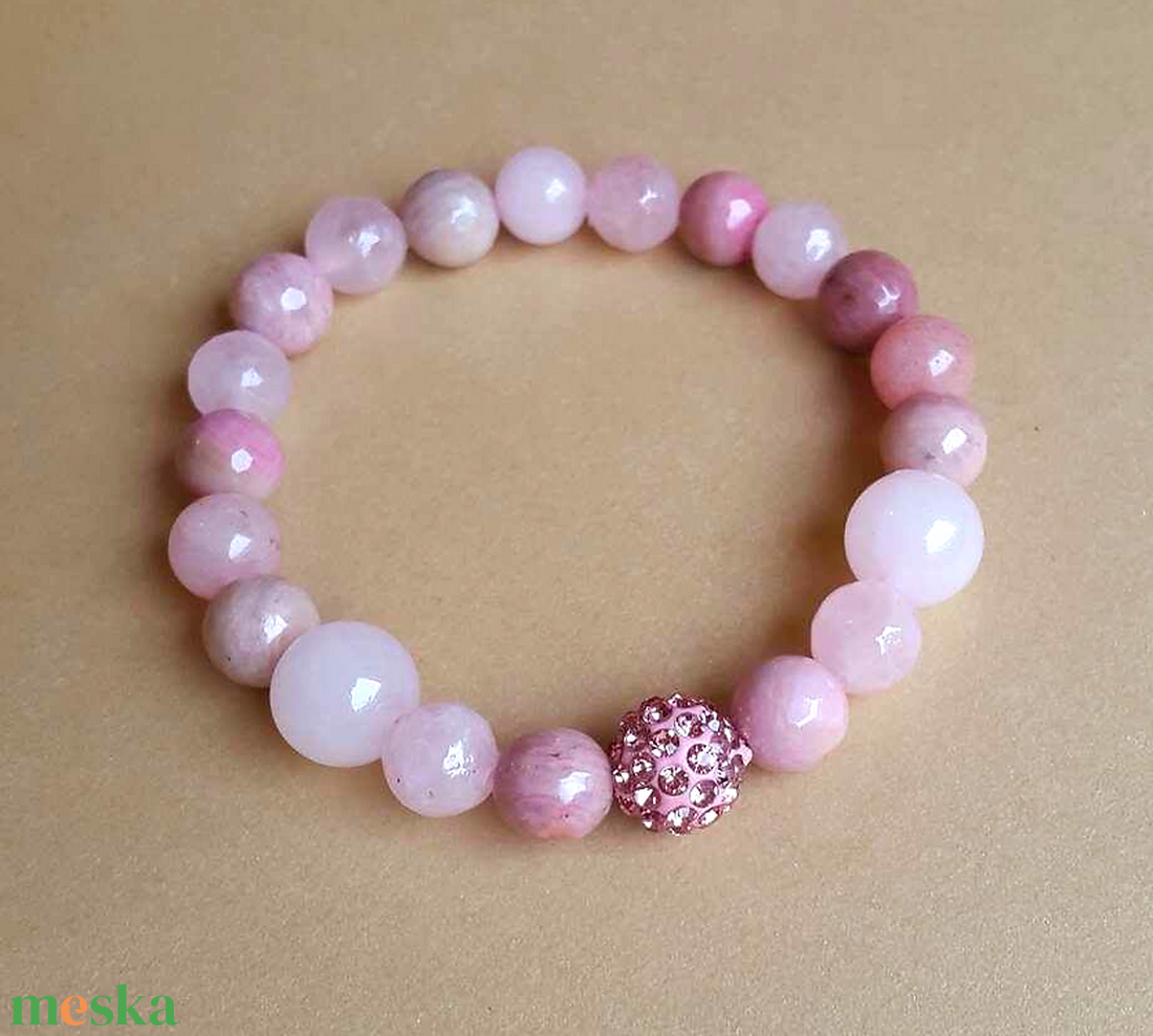 Szerelem  Ásványkarkötő rózsakvarccal és thulittalAjándék ötlet, akár Karácsonyra, Szülinapra, Évfordulóra - ékszer - karkötő - ásványkarkötő - Meska.hu