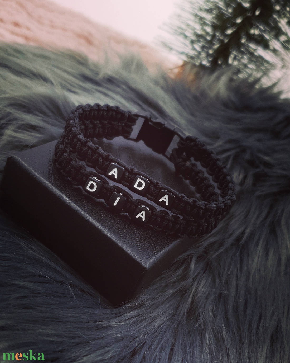 Duplasoros gyönyörű neves betűs makramé karkötő - ékszer - karkötő - névre szóló karkötő - Meska.hu