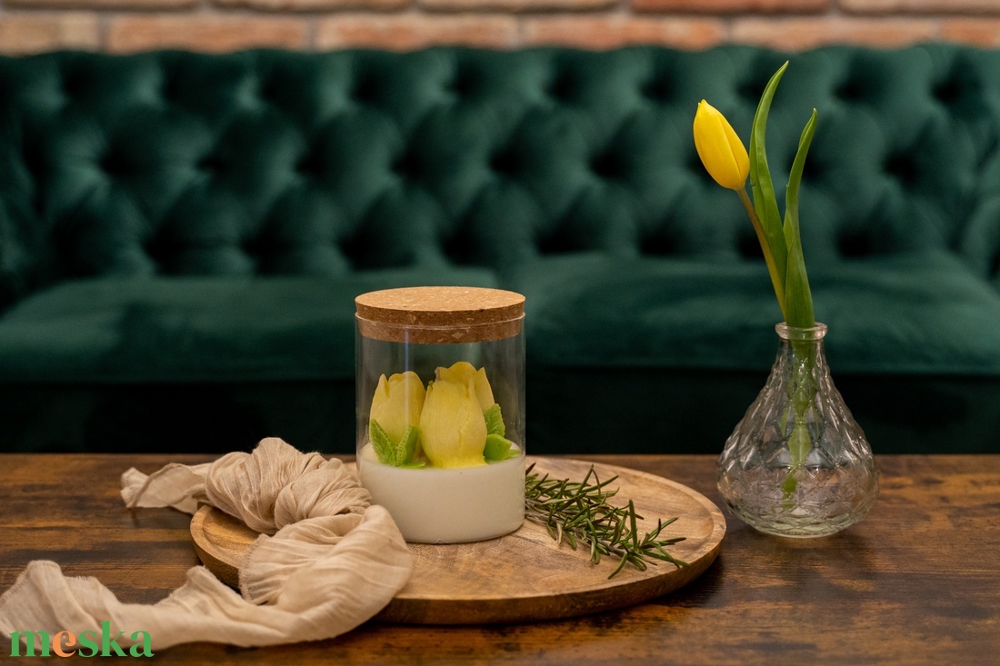 Tulipános tavaszi gyertya parafadugós üvegben, ajándék anyák napjára, pedagógusnapra - otthon & életmód - gyertya, illat, aroma - gyertya - Meska.hu Tulipános tavaszi gyertya parafadugós üvegben, ajándék anyák napjára, pedagógusnapra - otthon & életmód - gyertya, illat, aroma - gyertya - Meska.hu