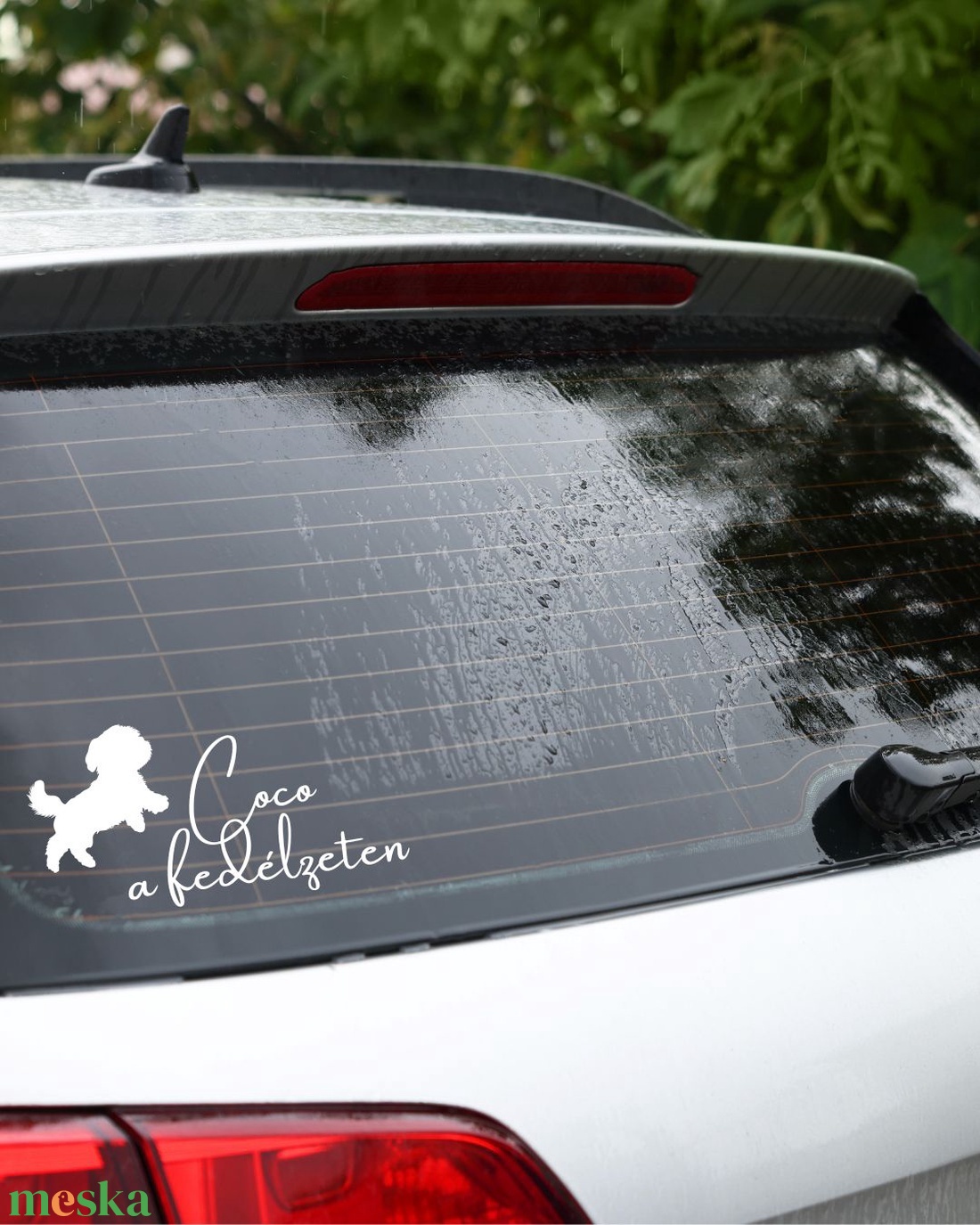Kutyus a fedélzeten - autós matrica - otthon & életmód - autó - autós matrica - Meska.hu