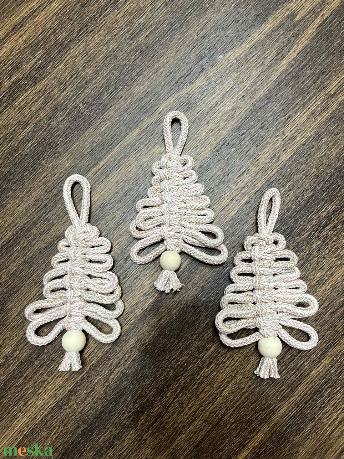 Horgolt karácsonyfadísz - karácsony - karácsonyi lakásdekoráció - karácsonyfadíszek - Meska.hu