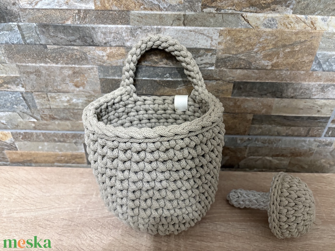 Horgolt tároló - otthon & életmód - tárolás & rendszerezés - tárolókosár - Meska.hu