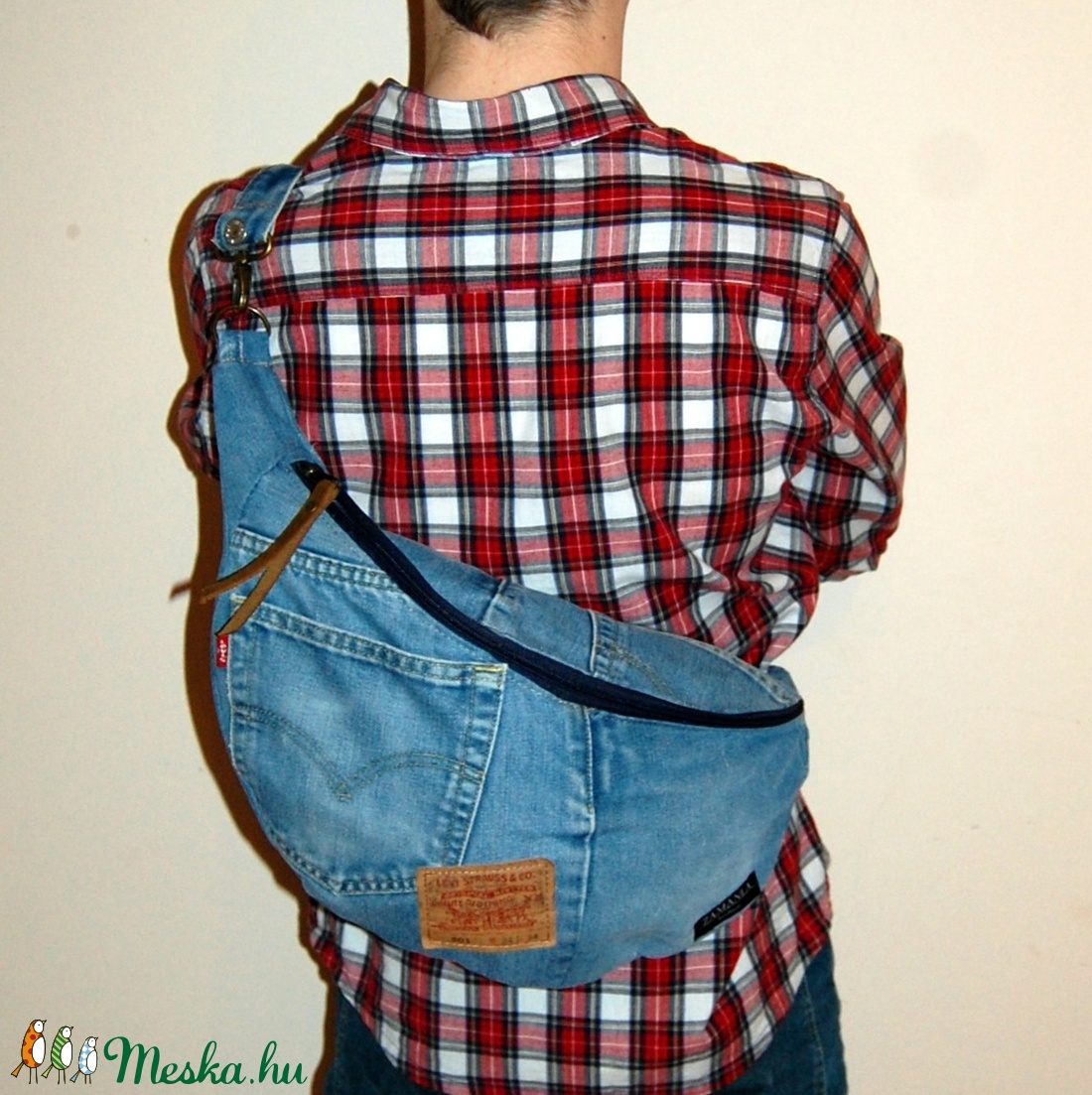 Levi's farmer hátizsák / crossbody - NADA-B - táska & tok - kézitáska & válltáska - vállon átvethető táska - Meska.hu