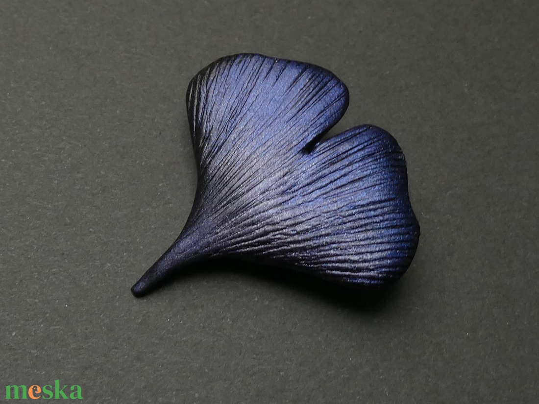Ginkgo bross - ékszer - kitűző és bross - kitűző - Meska.hu Ginkgo bross - ékszer - kitűző és bross - kitűző - Meska.hu
