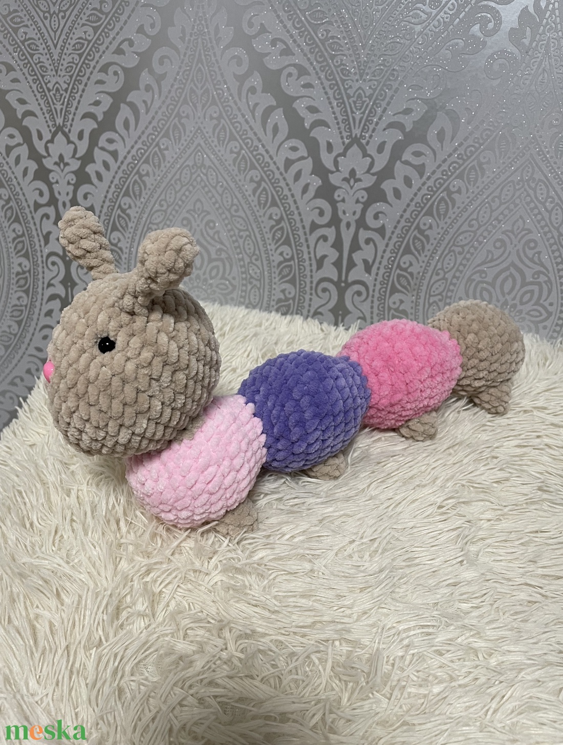 Horgolt kukac - játék & sport - plüssállat & játékfigura - más figura - Meska.hu